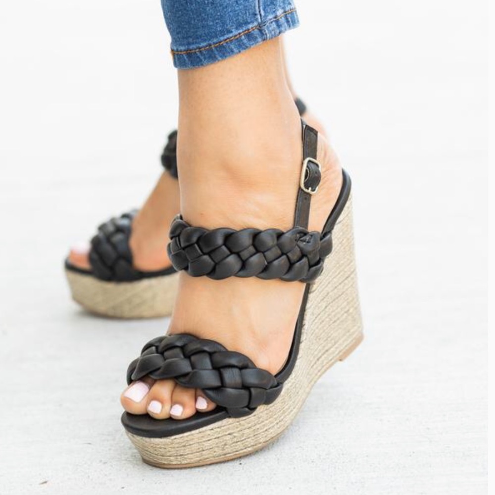 Qupid Black Espadrille Wedge Sandals